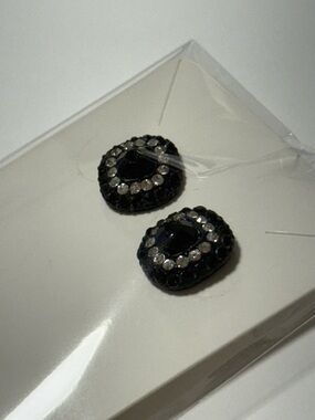 Black Rhinestone Halo Stud Earrings